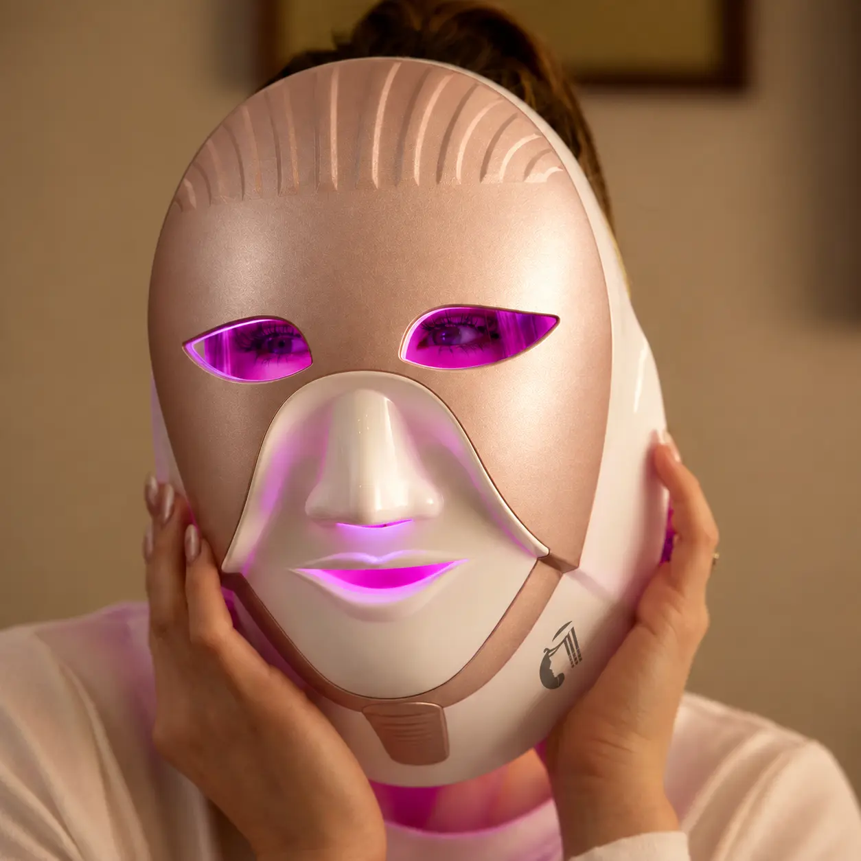 Buudy 7 Colour LED Mask purple light mode for skin rejuvenation in the UK